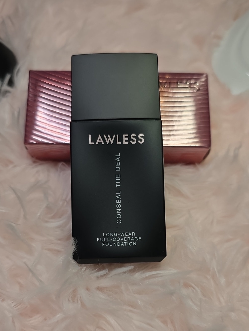 LAWLESS Conceal The Deal Full-Coverage Foundation - Meringue